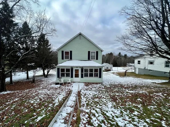 5 Baker Rd, Caspian, MI 49915
