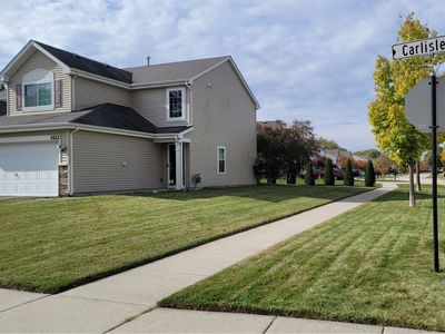 1422 Carlisle Ln, Hampshire, IL, 60140