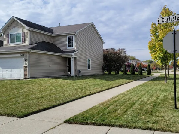 1422 Carlisle Ln, Hampshire, IL 60140