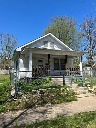 660 Taylor Ave Photo 1