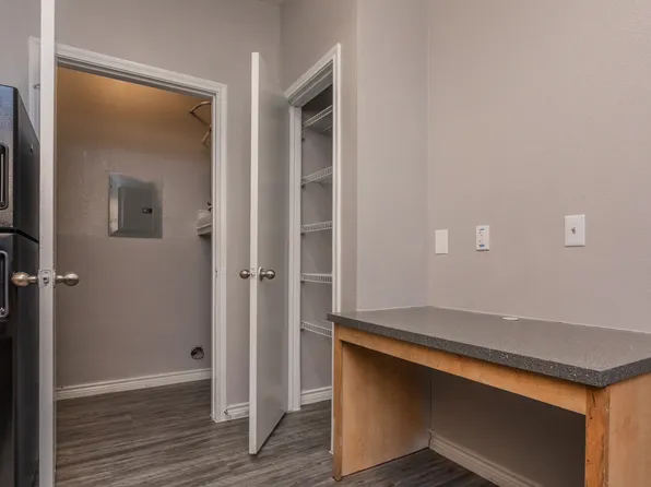 Marshall Meadows Apartment Homes