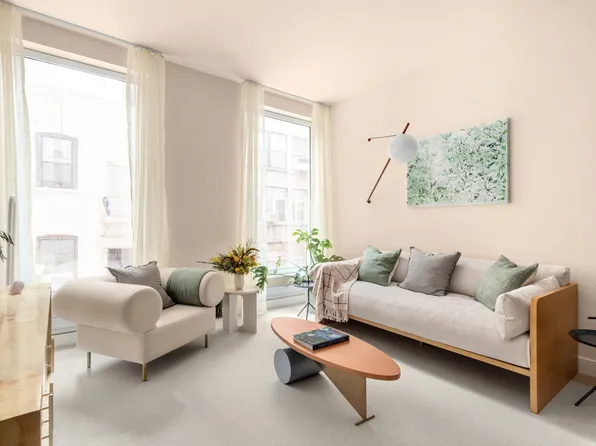 215 West 28th Street 2C image 3 of 36