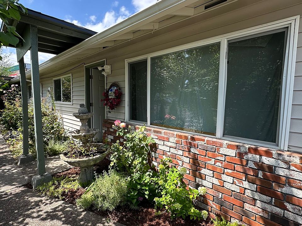 1st image of 7447-7449 SE 83rd Ave #7449K118
