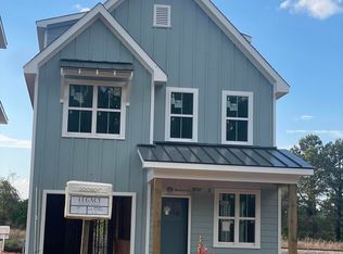 1341 Courtland Dr, Raleigh, NC 27604