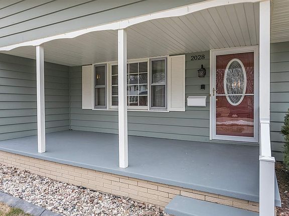 Nicely Finished Covered Front Porch