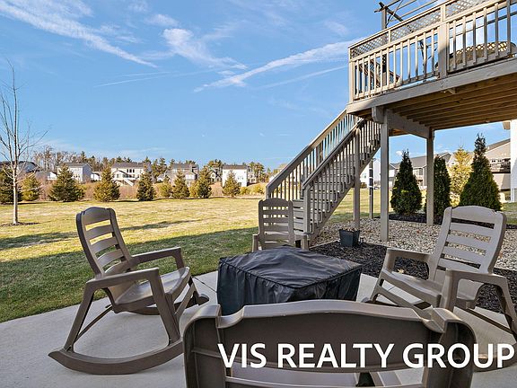 5th image of 12965 Pine Glen Dr