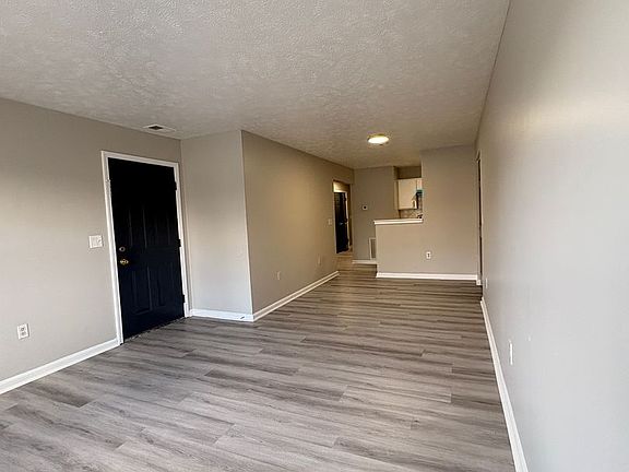 4th image of 7945 Kingsmead Dr #A