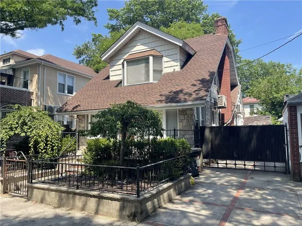 1181 E 26th St, Brooklyn, NY 11210