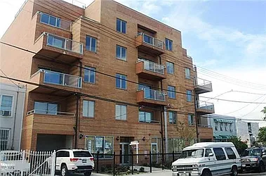 Rented by Real Team Brokerage