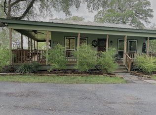 425 Willow Springs Rd, Fayetteville, TX 78940