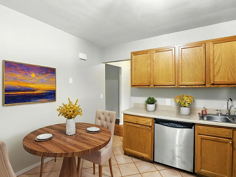 1722 N Way #BENDB8 — Photo 5