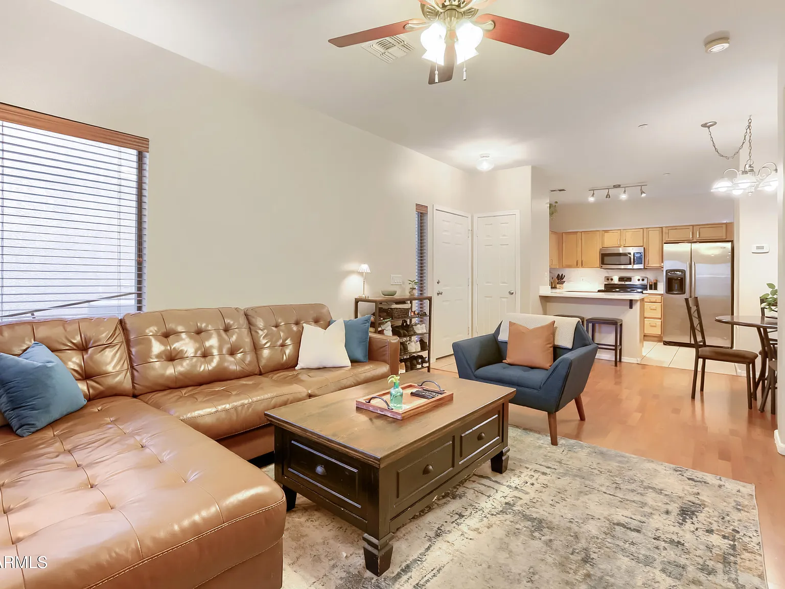 2 bed, 2.0 bath, 941 sqft, $1,800 — Photo 3