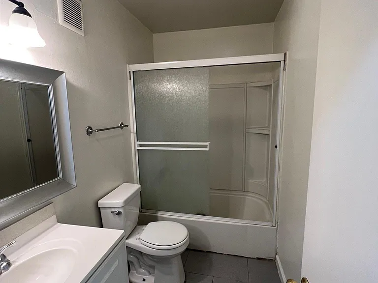 531 W Channel Islands Blvd #4 — Photo 6