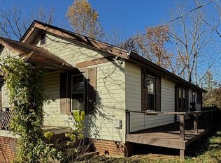 54 Schoolhouse Dr, Canton, NC 28716