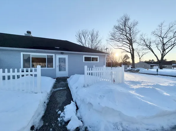 117 Andersen Rd Unit 117, Chicopee, MA 01022
