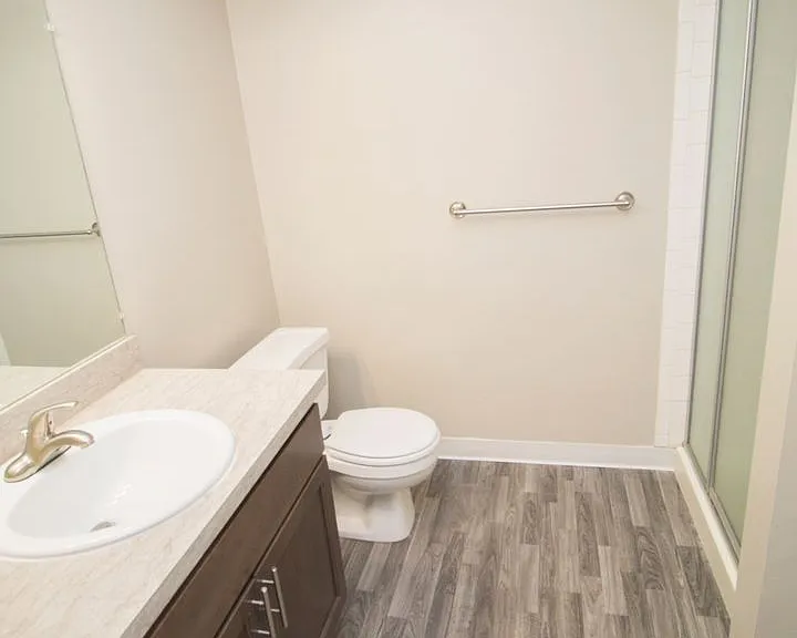 Boulevard Apartments — Photo 34