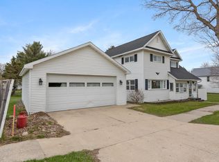 105 W Church St, Tustin, MI