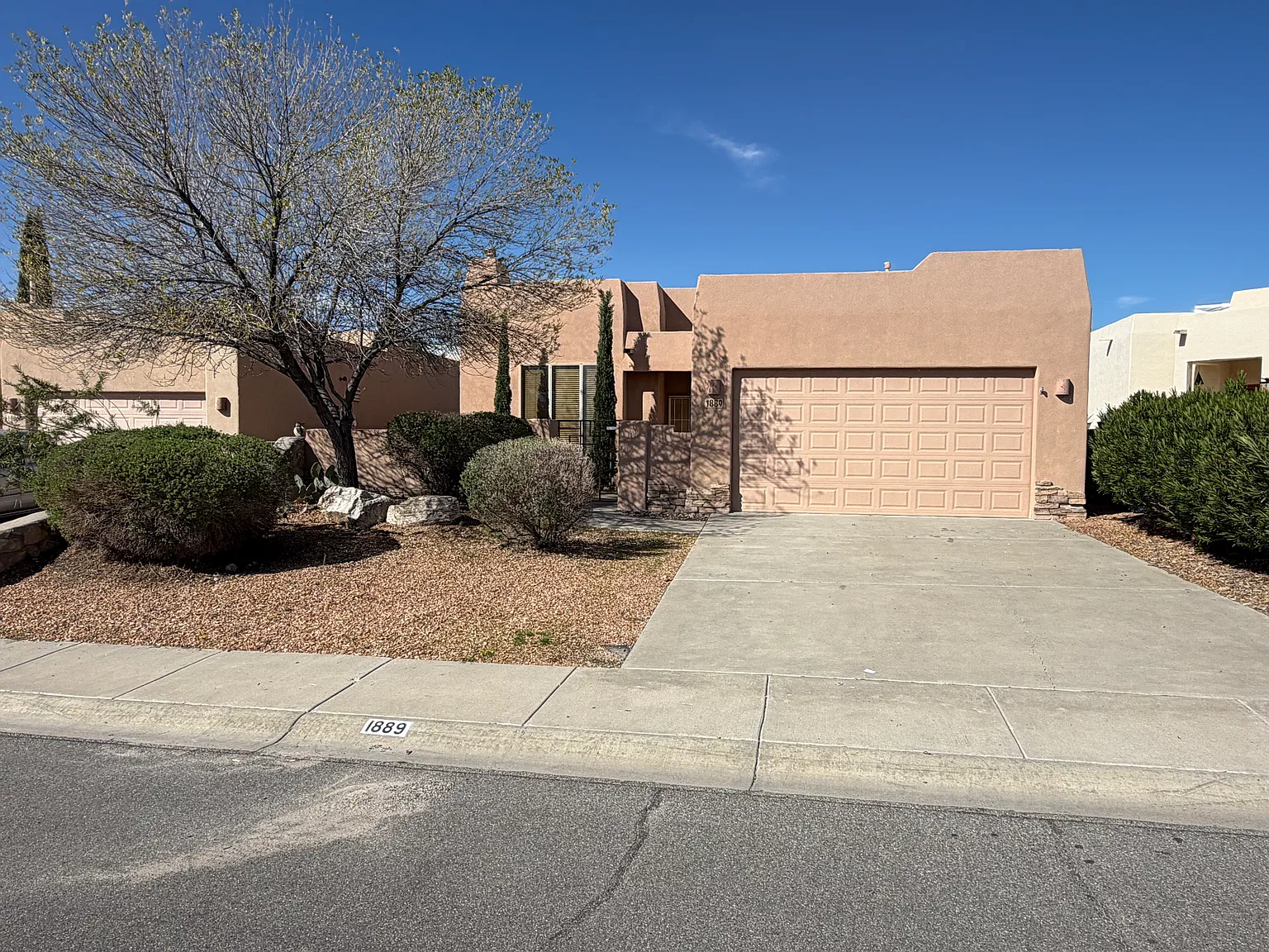 3 bed, 1426 sqft, $1,795 — Photo 1