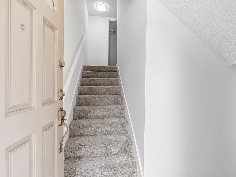 7137 Shoup Ave #31 — Photo 2