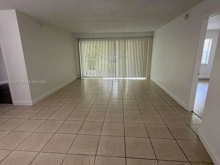 4235 N University Dr #106 — Photo 4