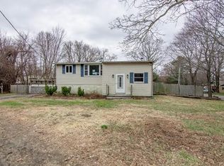 34 Avery St, Ipswich, MA 01938