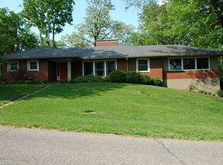 815 Circle Hill Rd, Louisville, KY 40207