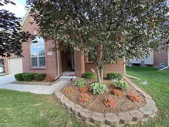 4th image of 22740 Amber River Dr