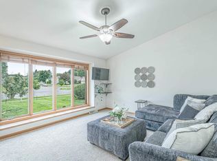 851 N Edge Trl, Verona, WI 53593