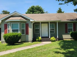 11157 Challenge Dr, Bon Aqua, TN 37025