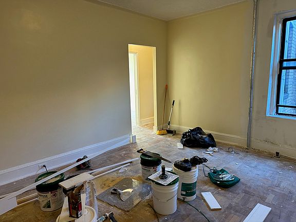 2nd image of 2401 Newkirk Ave APT 4C