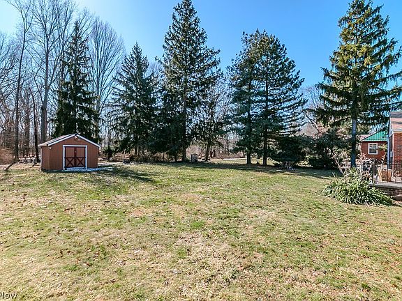 2nd image of 2078 Miami Rd