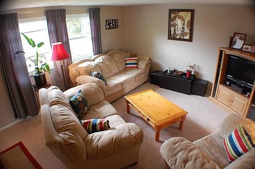 5th image of 5784 Bonnie Brae Cir