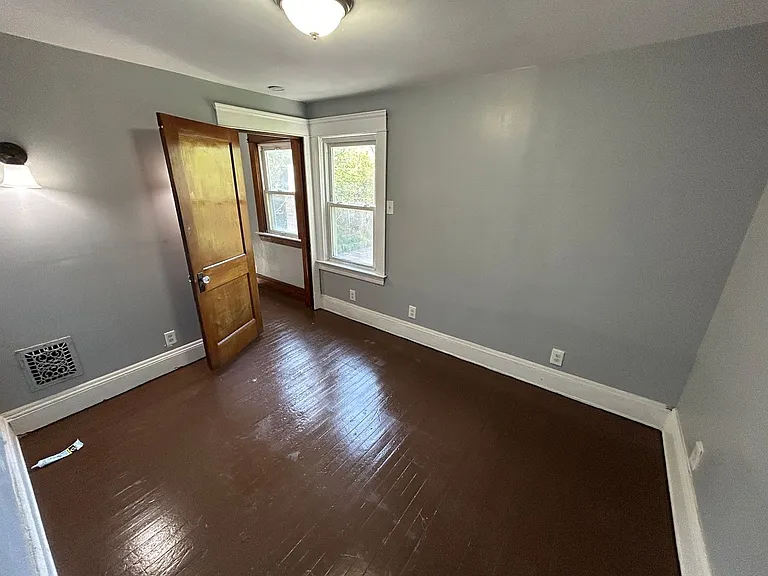 11220 Primrose Ave — Photo 31