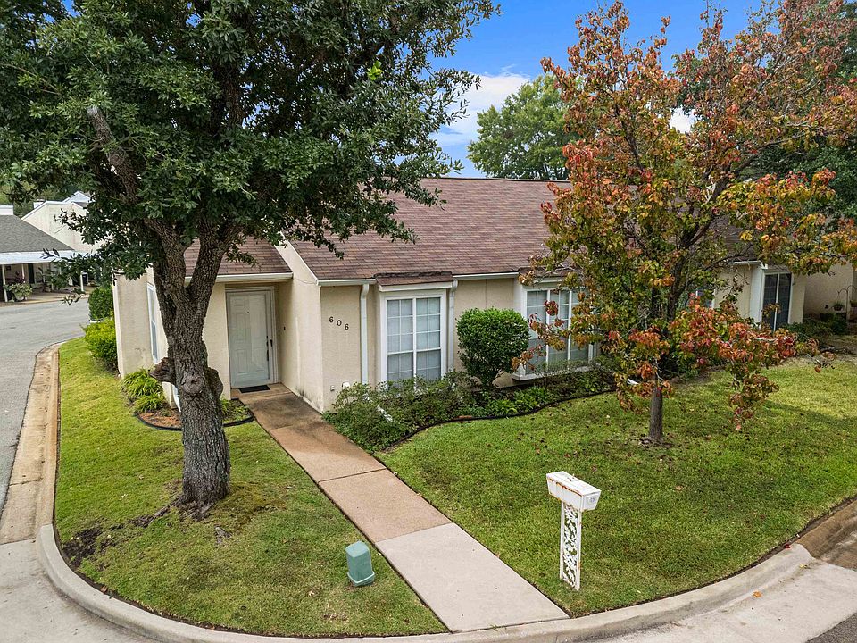 1st image of 606 Kings Mountain Dr