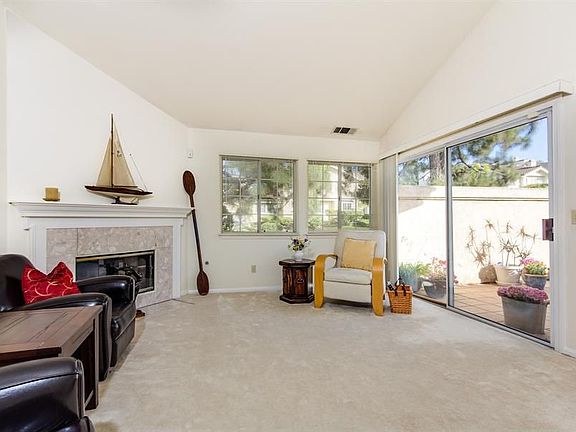4th image of 798 Clearview Ln