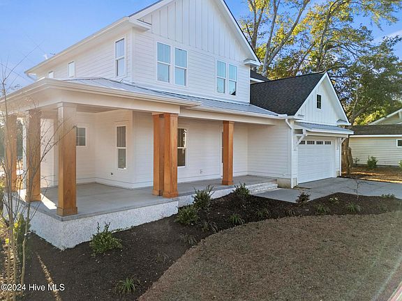 3rd image of 4301 Oak Avenue
