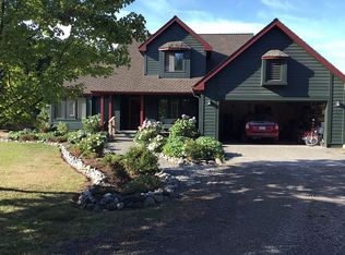 214 Grandview Dr, Sequim, WA 98382