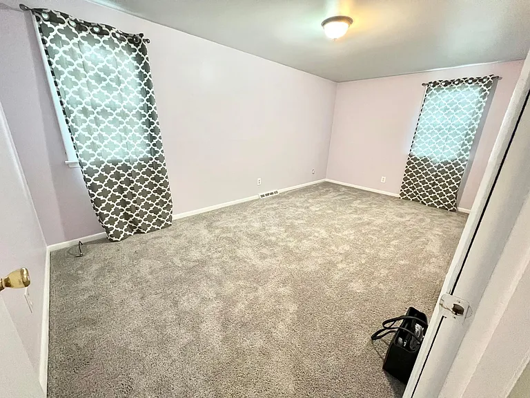 133 Sunshine Dr — Photo 15