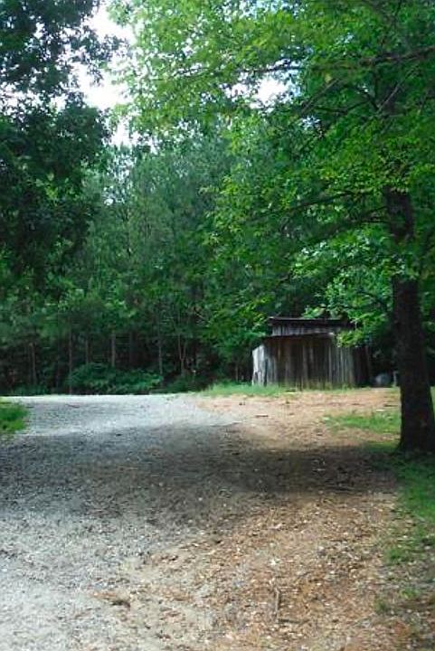 2nd image of 1397 Richs Ln