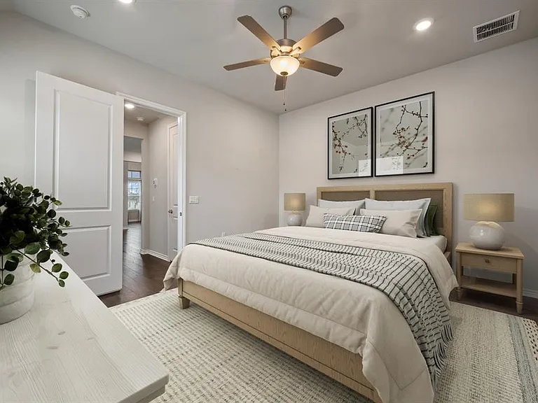 305 Bolivar Way #101 — Photo 18