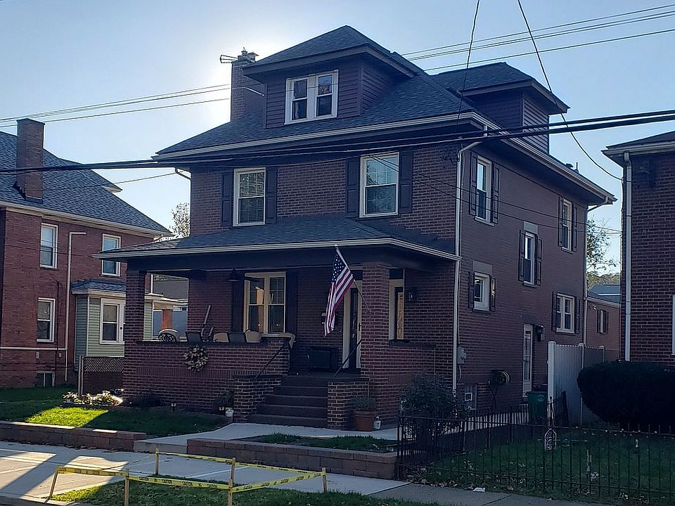 2nd image of 1209 Church St