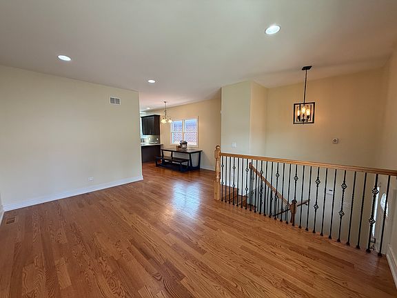 3rd image of 1110 N Christiana Ave