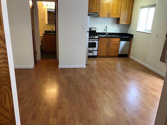 2nd image of 527 6th Ave #1