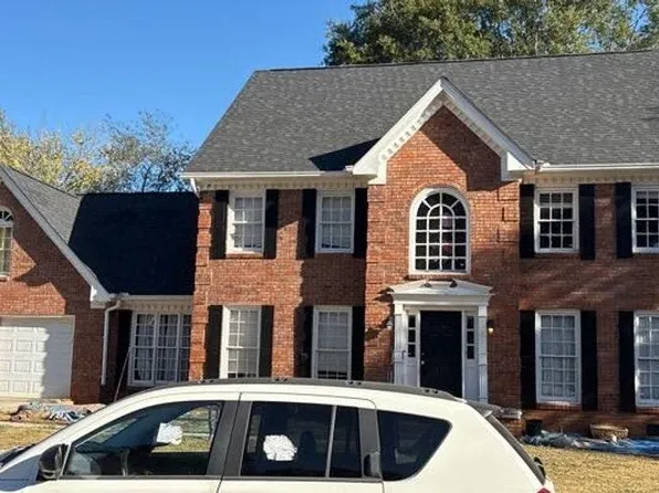 812 Mountain View Run, Stone Mountain, GA 30087