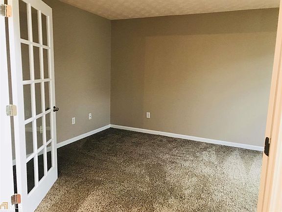 4th image of 3797 Valley Bluff Ln