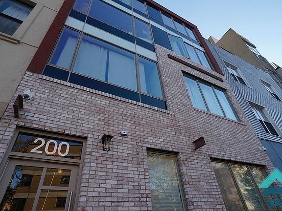 5th image of 200 Scholes St #1B923Q