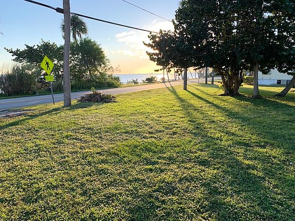 2nd image of 13825 S Indian River Dr