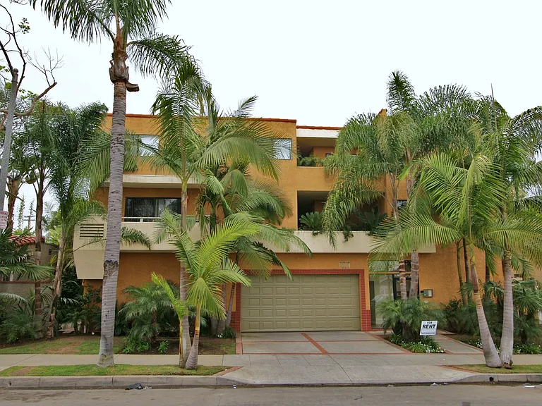 1029 Mira Mar Ave — Photo 1