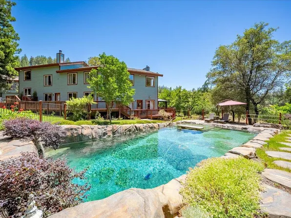 10947 E Lime Kiln Rd, Grass Valley, CA 95949