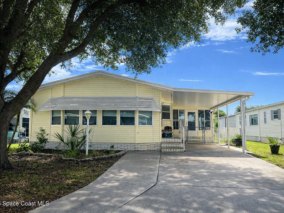 1st image of 1202 Calusa Dr